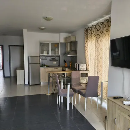 Sunny Sea - 100 Meters From The Sea *