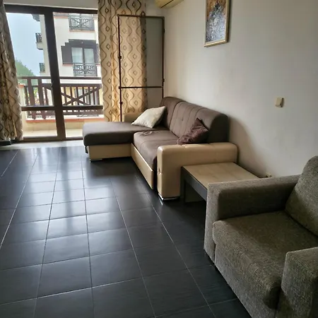 Sunny Sea - 100 Meters From The Sea * Chernomorets