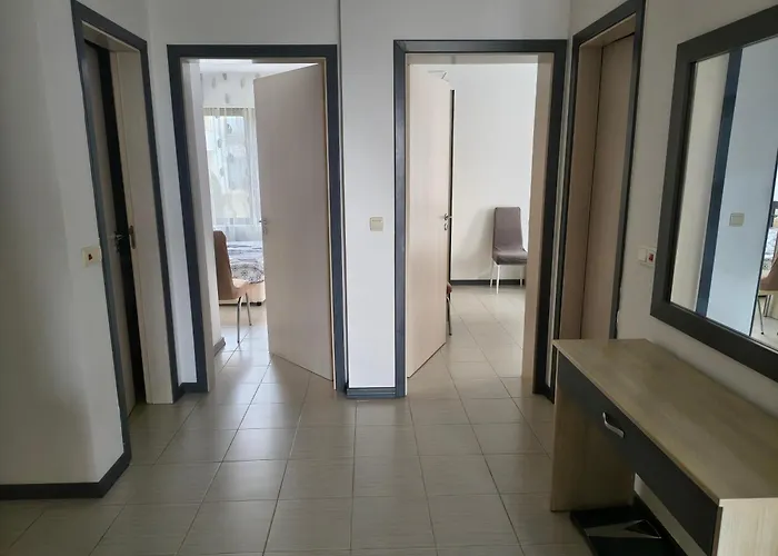 Sunny Sea - 100 Meters From The Sea Апартамент