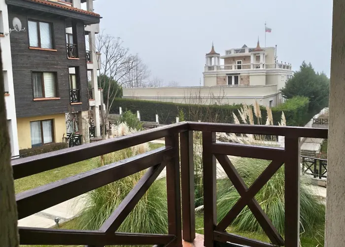 Sunny Sea - 100 Meters From The Sea * Черноморец